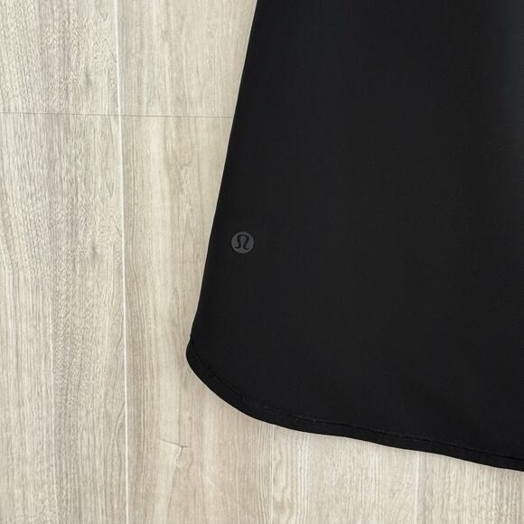 Lululemon On The Fly Pull On Skirt Size 6 Pockets Black Woven Elastic Waist - Picture 11 of 13